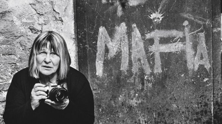 Murió Letizia Battaglia, la fotógrafa que retrató los horrores de la mafia siciliana