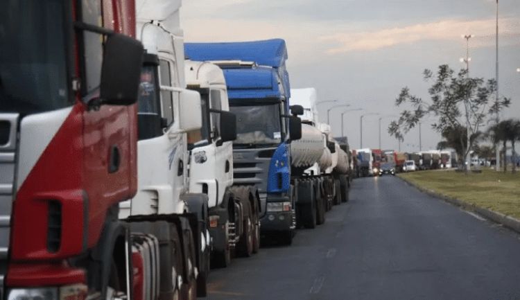 Camioneros definirán si realizarán un nuevo paro nacional: “Esperamos una solución”