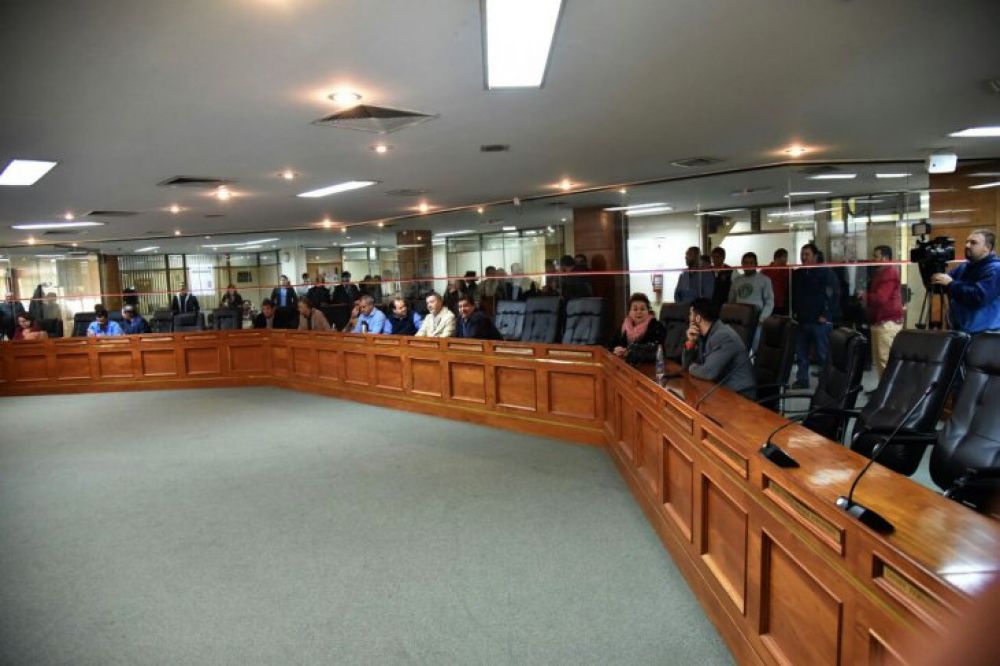 Concejales analizarán esta noche la renuncia de Mario Ferreiro