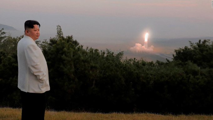 Corea del Sur y Japón sancionaron a varios altos cargos y entidades norcoreanas vinculadas al lanzamiento de misiles
