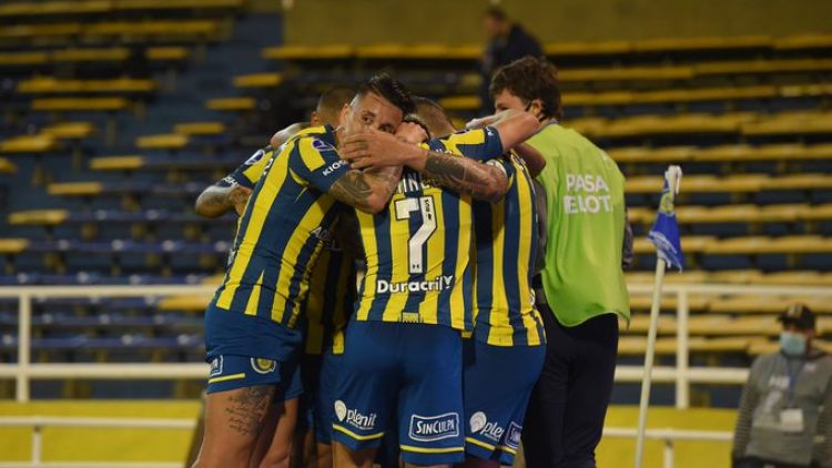 Rosario Central se cita con Bragantino