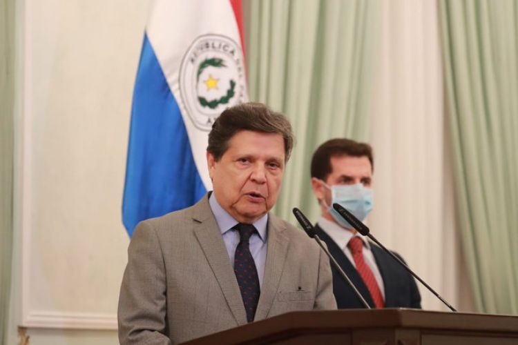 AUDIO: Ministro Euclides Acevedo con COVID-19