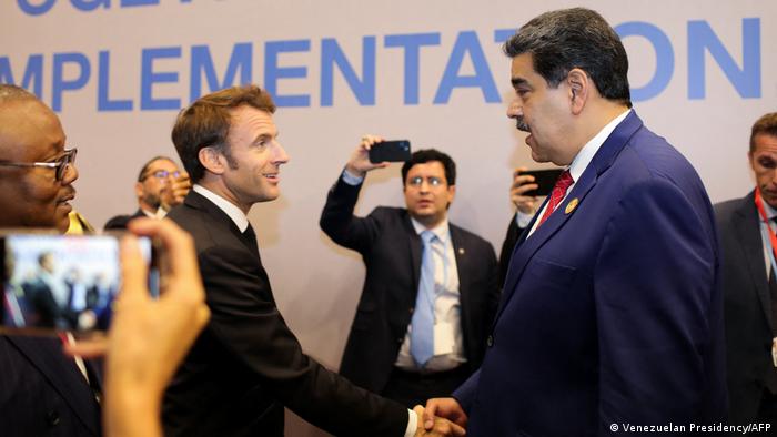 Francia intenta mediar entre gobierno y oposición de Venezuela