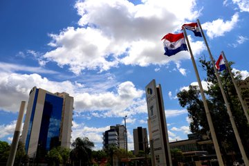 Meteorología anuncia día caluroso con vientos del noreste