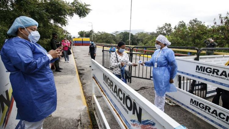 Colombia abrió unilateralmente la frontera con Venezuela