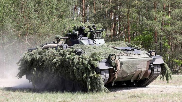Alemania | Scholz pacta con la oposición el aumento del gasto militar en cien mil millones