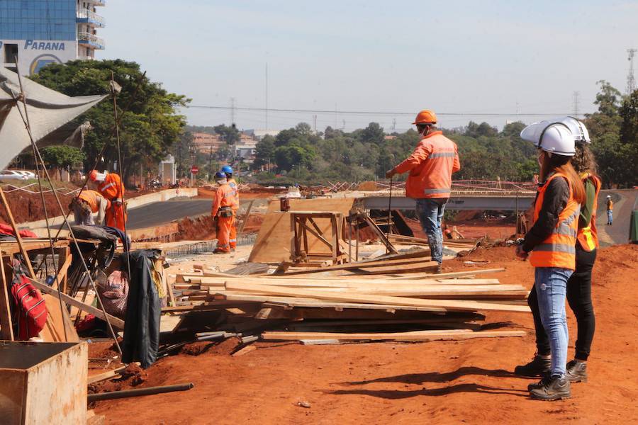 Empleo en la construcción cae en picada por deuda de la era Marito