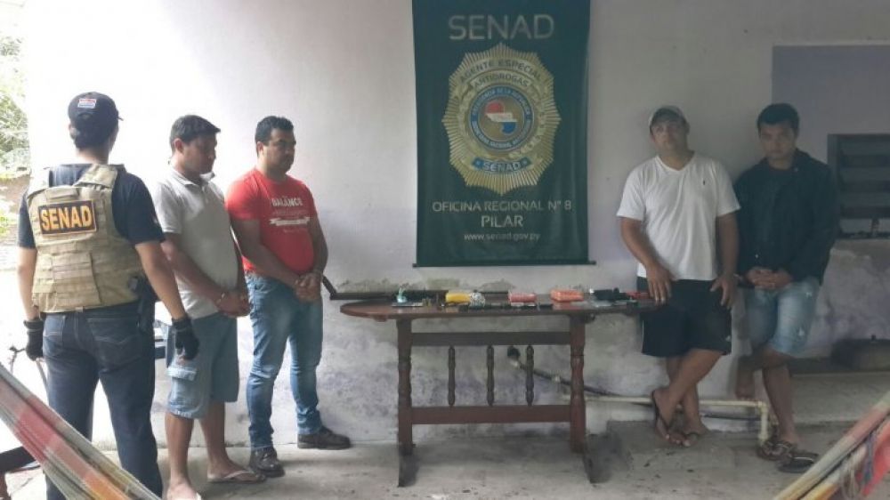Cuatro hombres condenados a 10 años de cárcel por tráfico de drogas