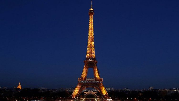 La Torre Eiffel ilumina con hidrógeno renovable
