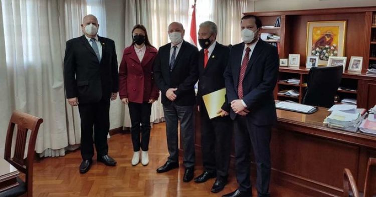 Presidente de la CSJ recibió a representantes de la AMJP