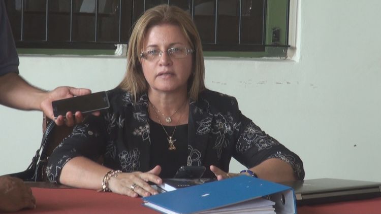 Beatriz Denis: Queremos que liberen a papá porque como familia cumplimos