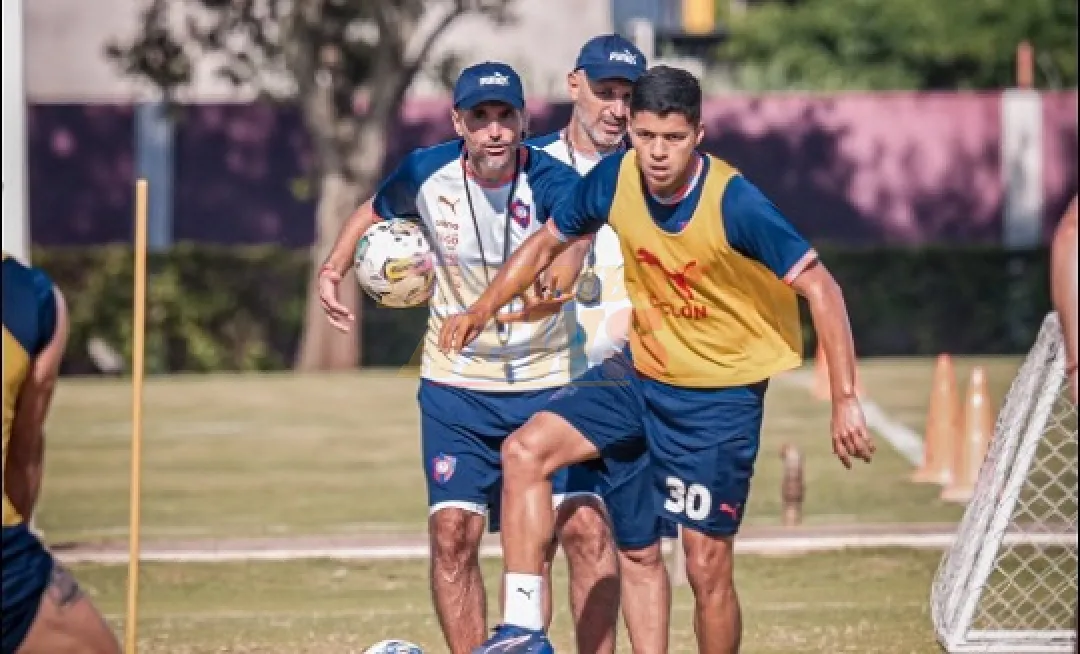 El posible once de Cerro Porteño para iniciar el Apertura 2025