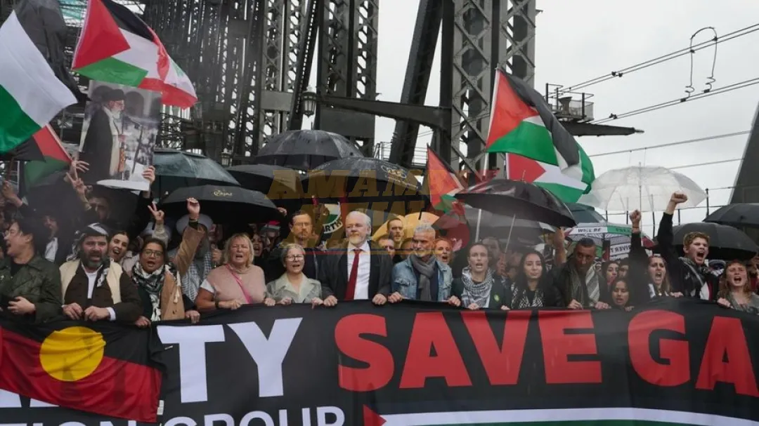 Julian Assange reaparece en público: participa en protesta en Australia a favor de Palestina