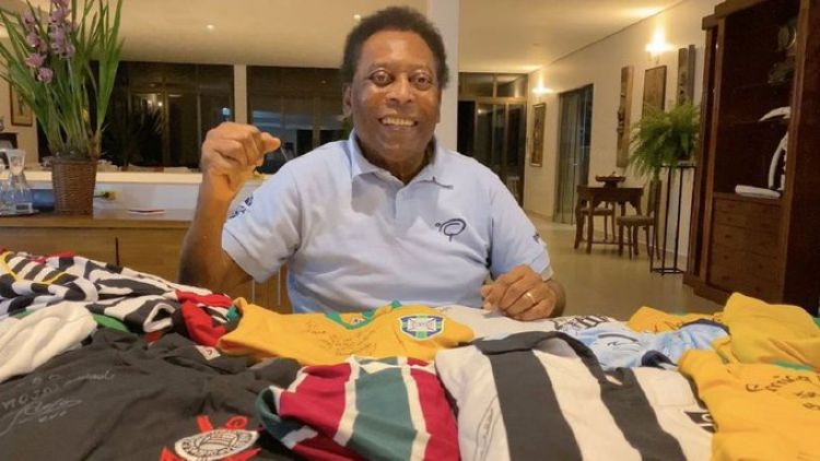 Pelé asegura que se recupera bien
