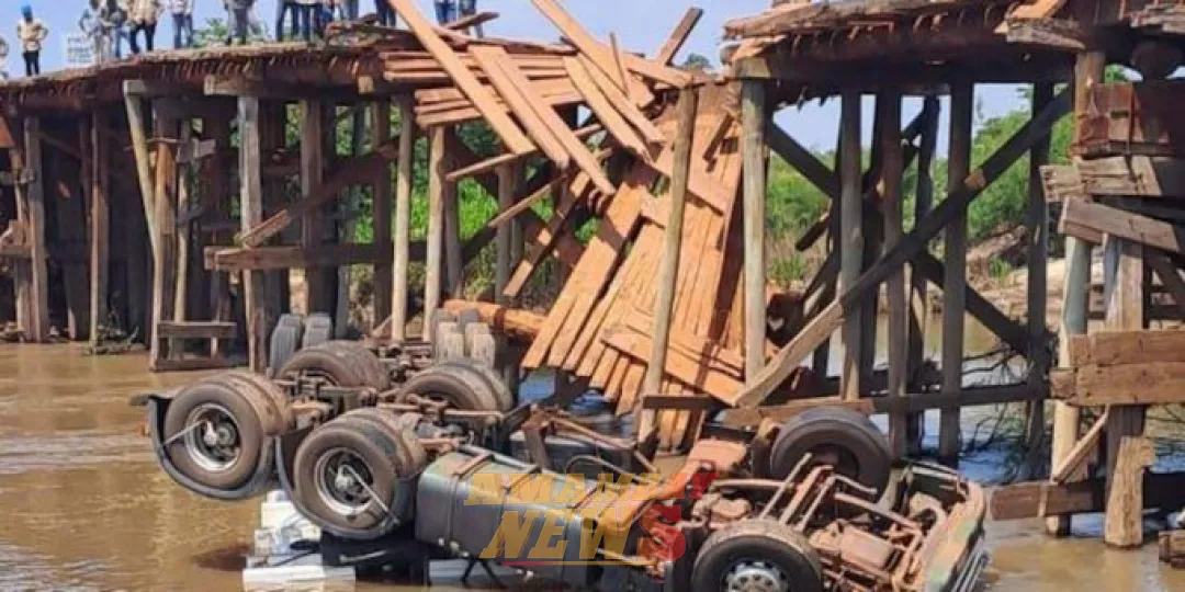 Camionero falleció al colapsar un puente de madera en el río Monday