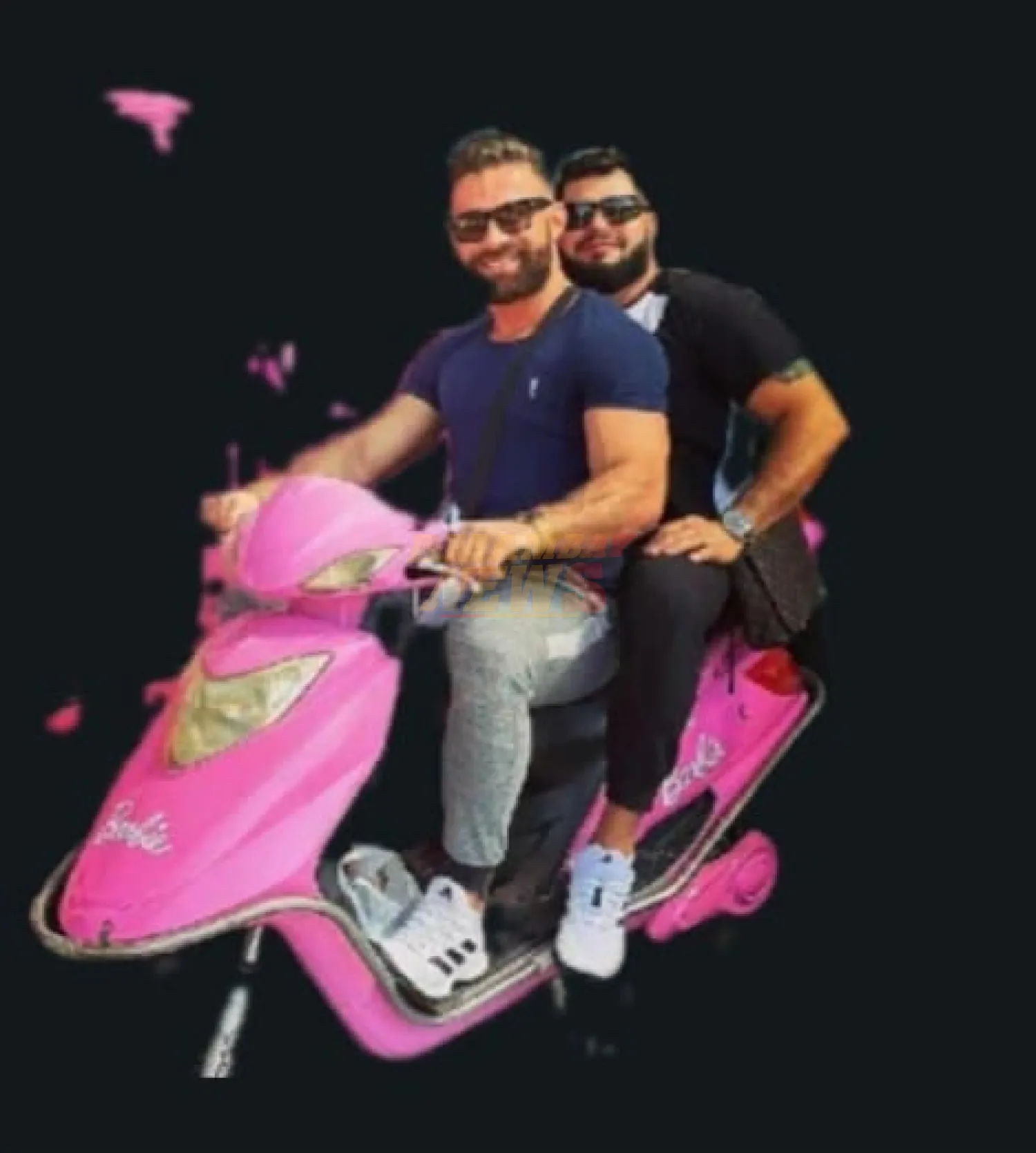 Pediran a jueza y Codeni retirar fotos de menor lanzadas por pareja homoafectiva en redes sociales