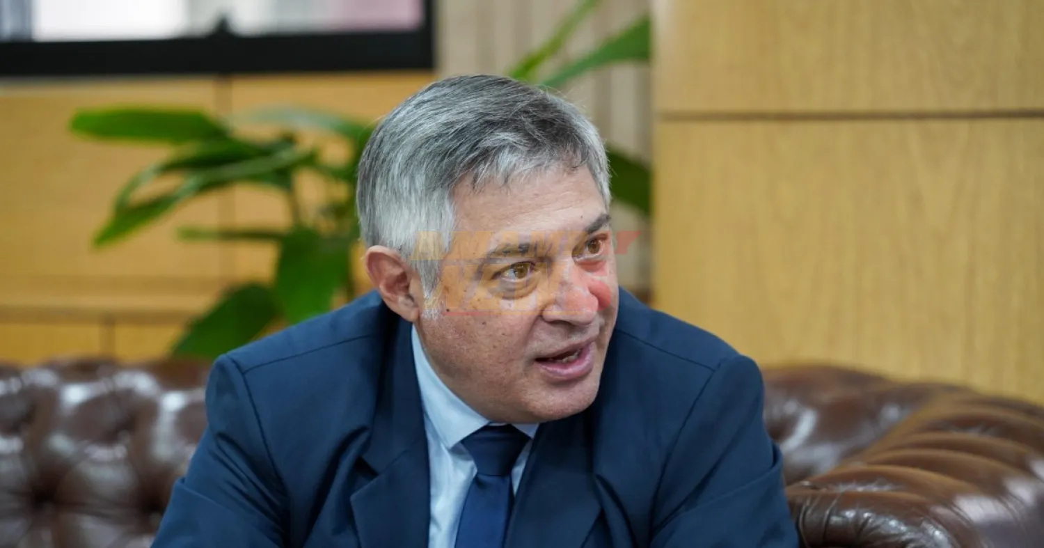 Sigue el escándalo en el MEC: el instituto superior fue vendido por un fallecido y el Cones avaló la operación