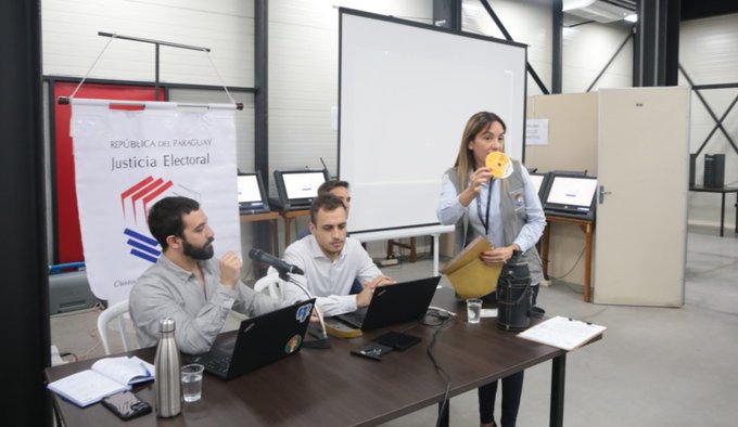 Generan medios ópticos para las máquinas de votación con miras a internas partidarias
