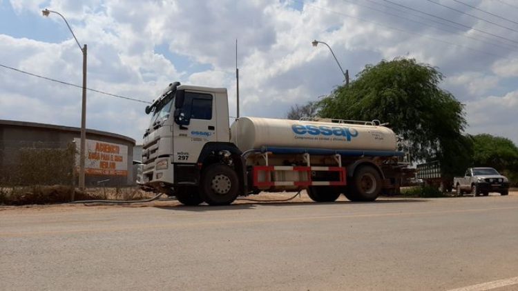 Camiones cisternas de Essap asistirán a pobladores de Caapucú