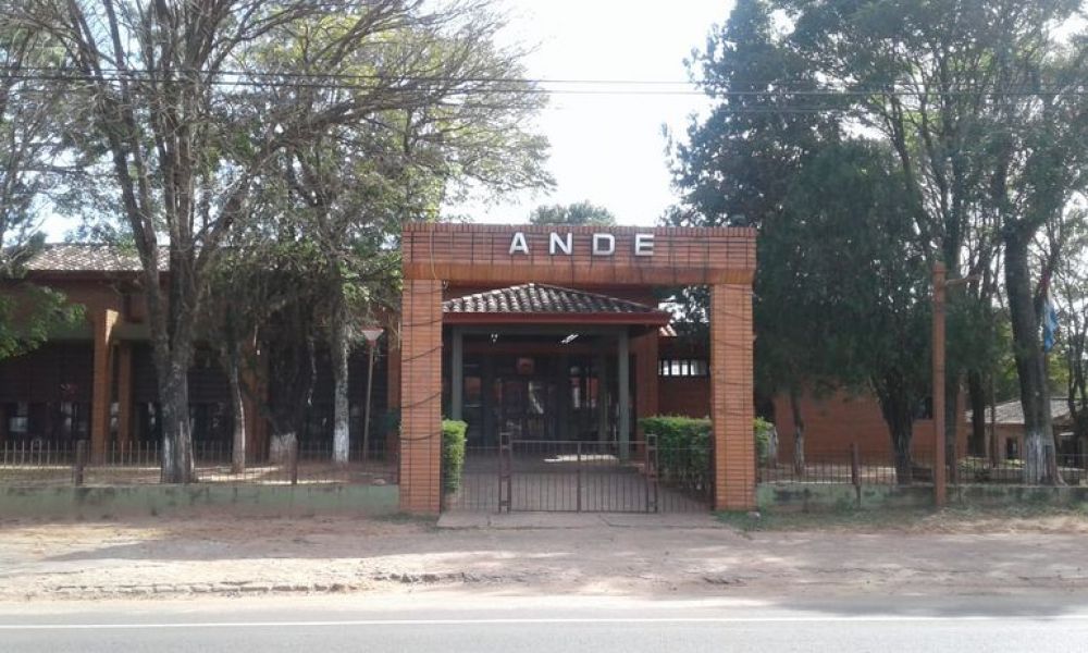 Funcionarios de la ANDE anuncian paro en Santaní
