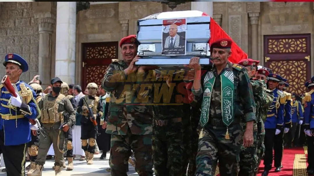 Asisten miles al funeral en Saná del primer ministro asesinado en ataque de Israel