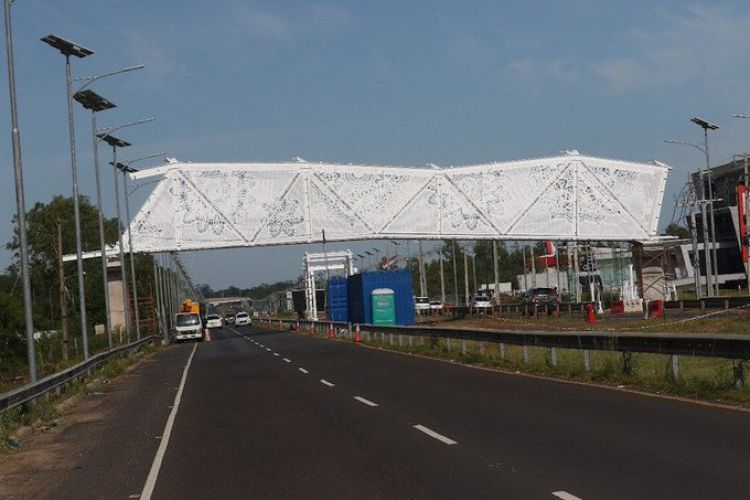 Contraloría concluye que hubo direccionamiento e irregularidades en licitación del puente de Ñandutí