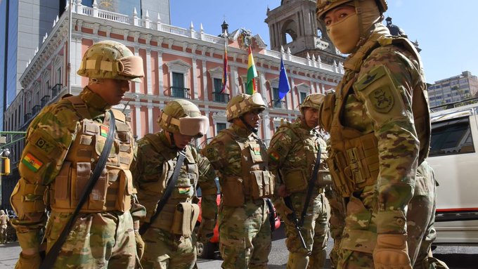 El Gobierno de Bolivia reveló que los militares planearon el golpe durante tres semanas