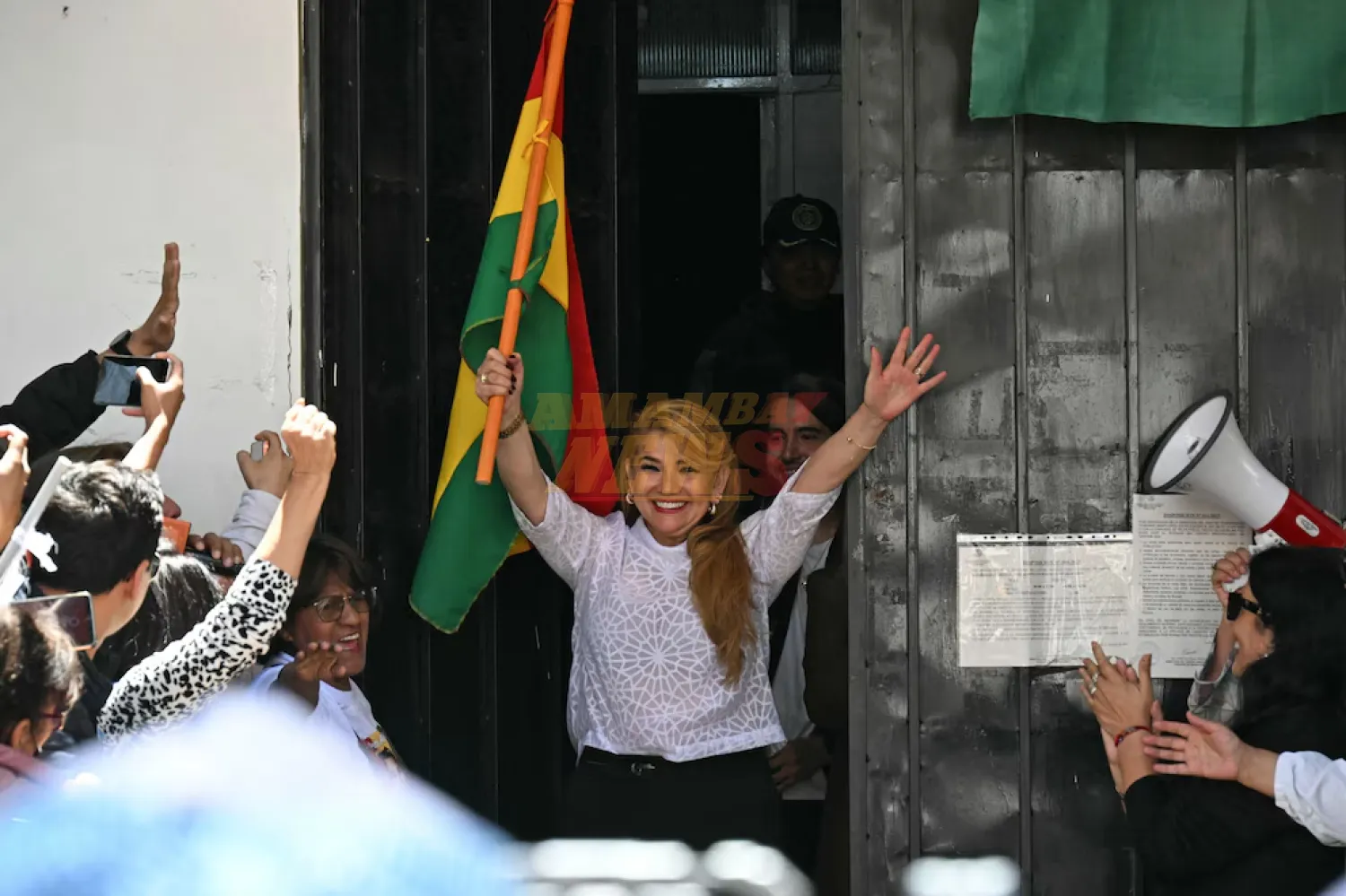 Expresidenta interina de Bolivia, sale en libertad tras casi cinco años en prisión