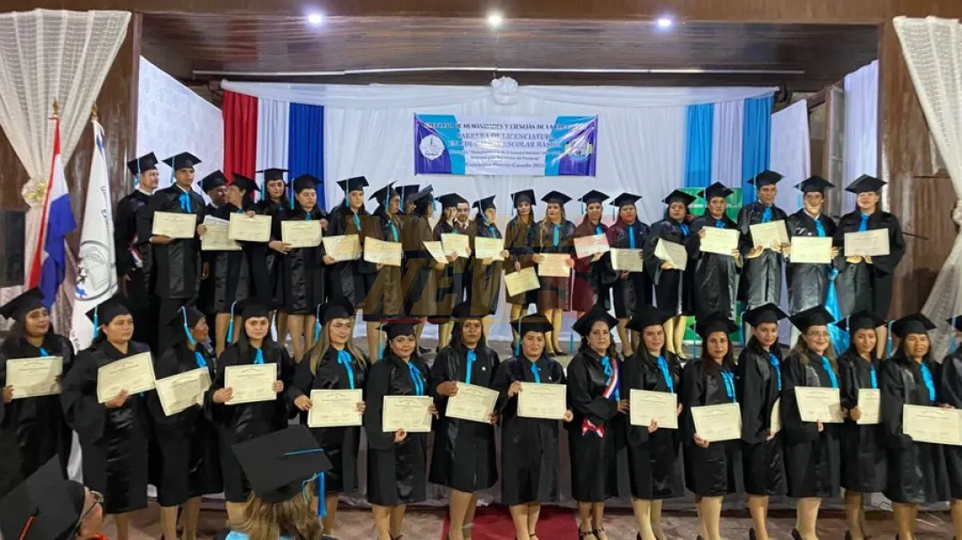 Chaco: Egresa la primera promoción de universitarios de Puerto Casado