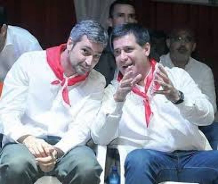 Crisis política de Abdo es una feroz lucha de cara a las presidenciales 2023