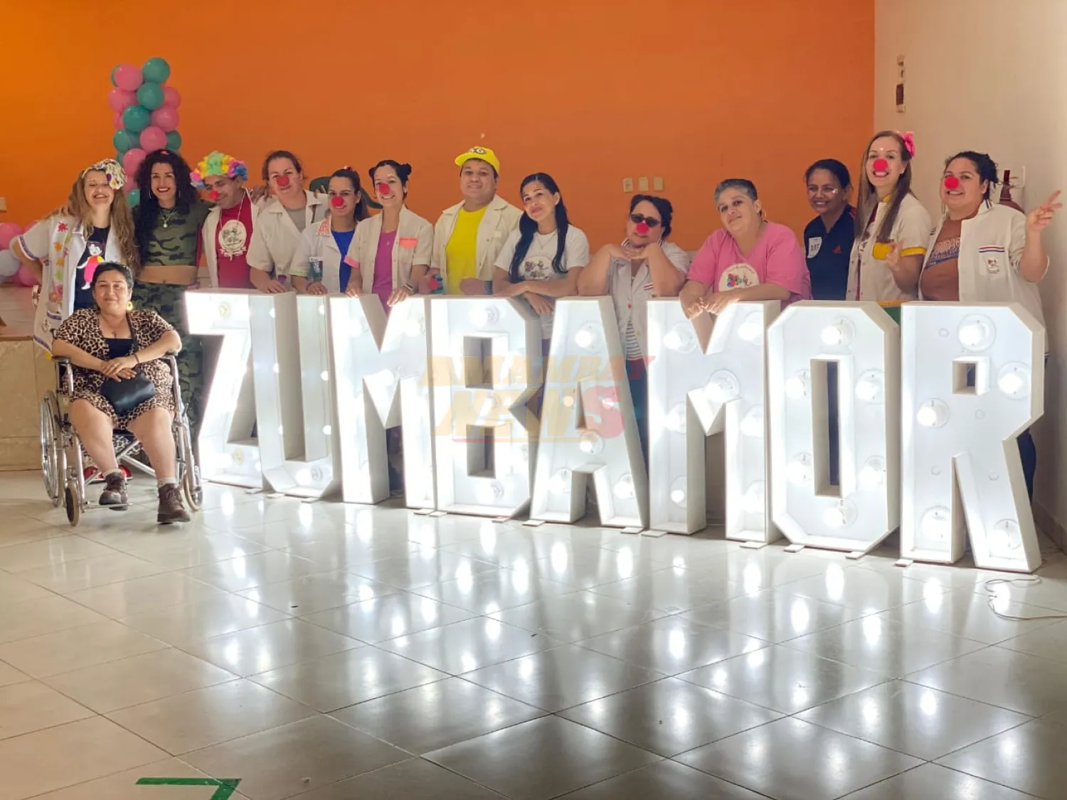 Doctores de la Risa Paraguay proponen bailar para regalar sonrisas en Navidad