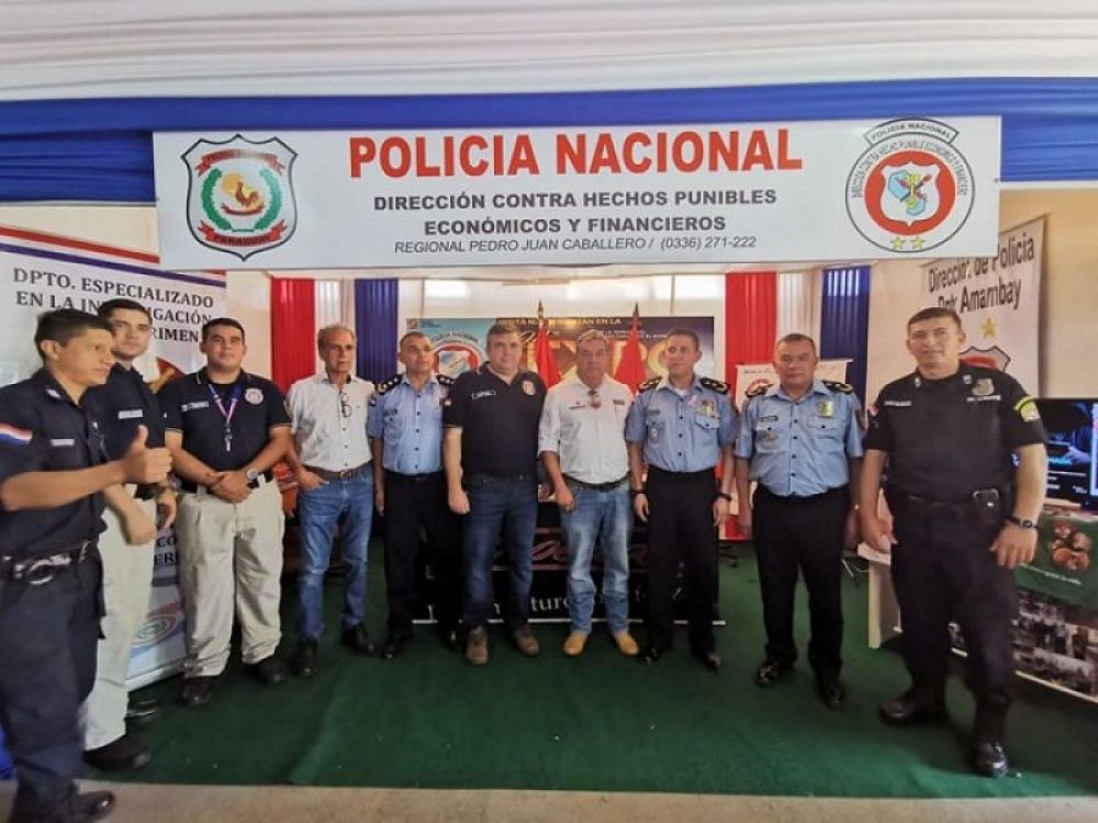 Inauguran Stand de la Policía, pero no brindan seguridad a la población amambaiense