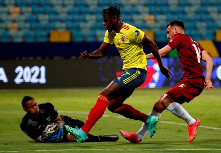 Wuilker Faríñez salvó a Venezuela y frustró a Colombia