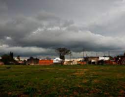 Martes con clima cálido a caluroso y lluvias por la tarde