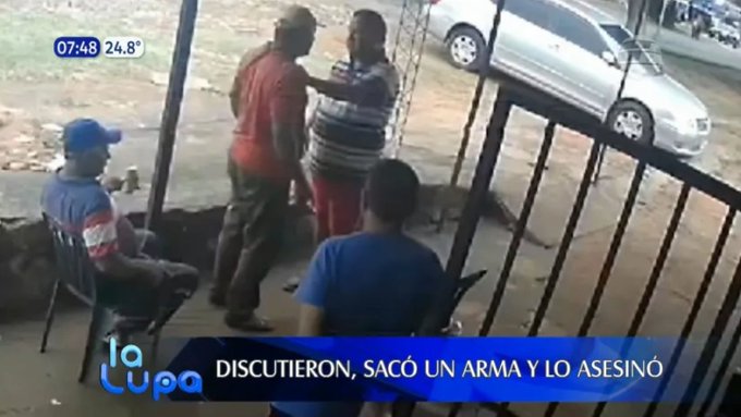Compartía ronda de tragos con su amigo, discutieron y lo mató a balazos en Piribebuy