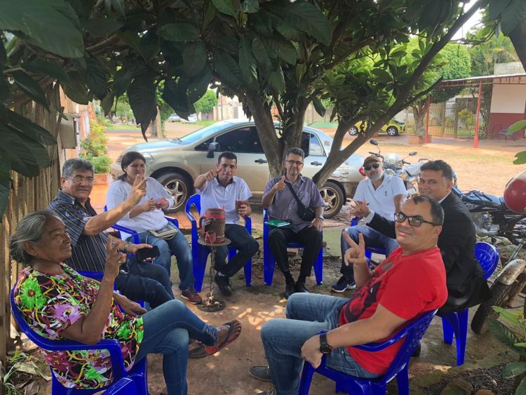 Reunirse con amigos es más riesgoso que ir a hacer una transacción económica