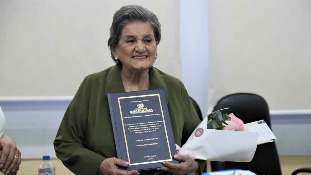 A los 90 años se recibió de magíster en Investigación Científica