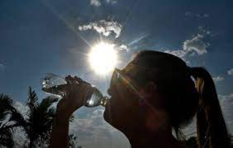 Domingo caluroso y con lluvias en algunas zonas del país
