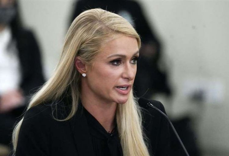 Paris Hilton cuenta que sufri abusos en su antiguo internado y que senta "violada todos los das"