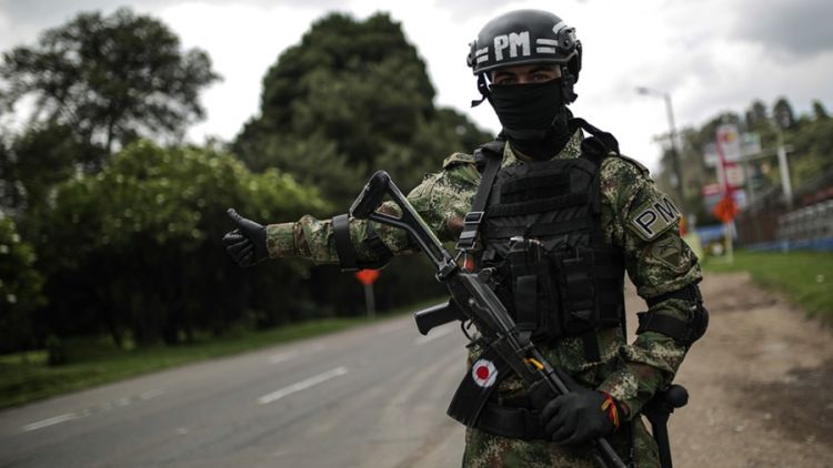 Detonaron una moto con explosivos en la puerta de un cuartel militar en Colombia