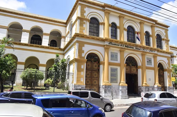 Alerta tributaria: 35% de contribuyentes incumple registro