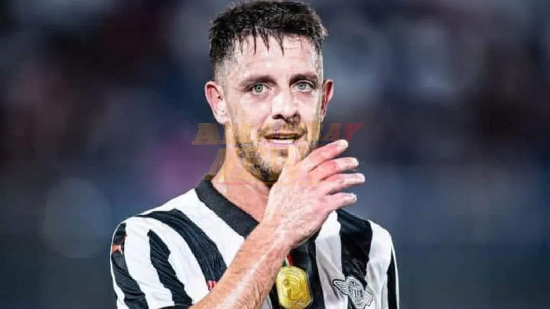 Alejandro Silva se vestirá de Canario