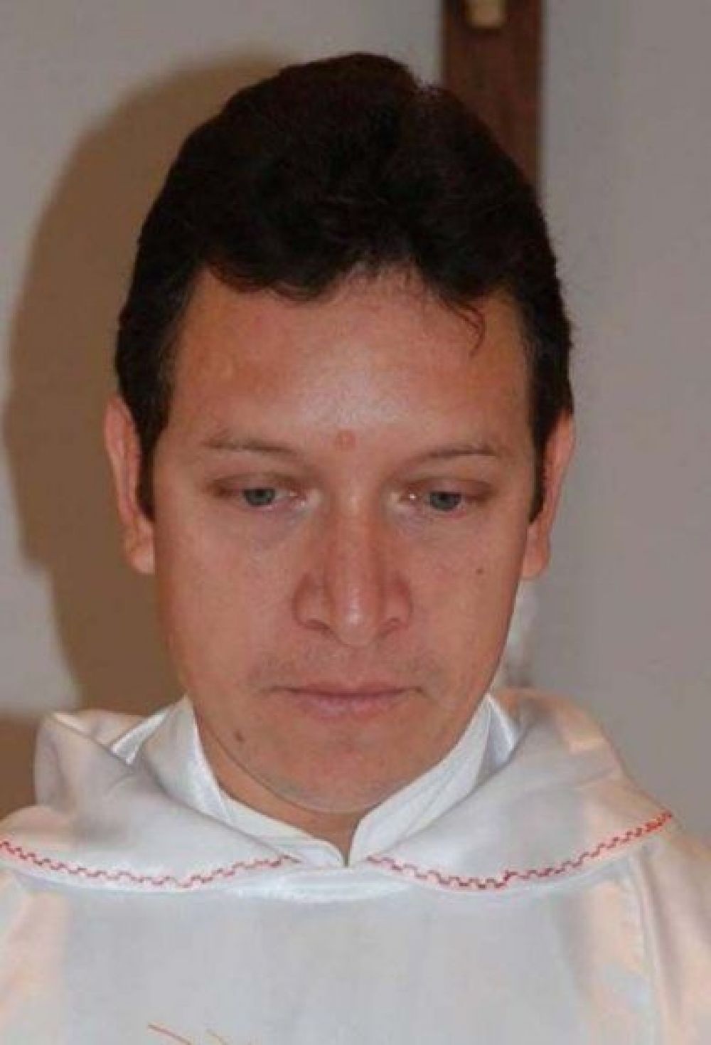 Exsacerdote no se presenta a juicio por coacción sexual