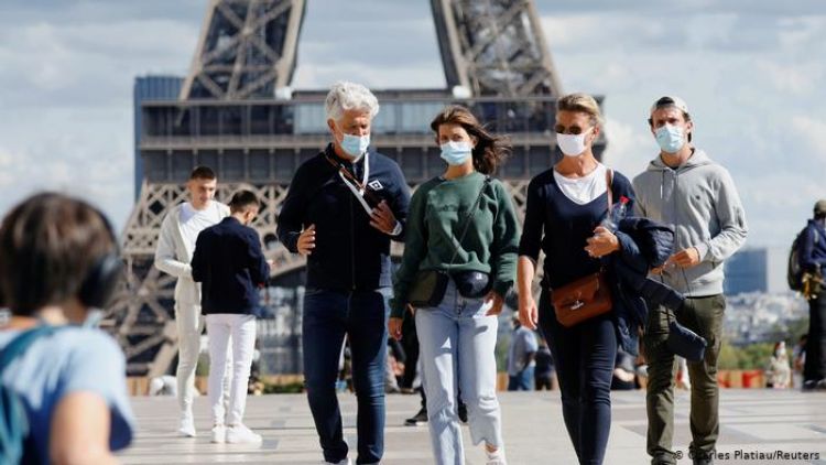 Polémica en Francia por la lentitud de la vacunación contra el Covid-19