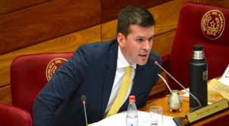"No robar": senador Godoy recomienda un versculo bblico a Mario Abdo