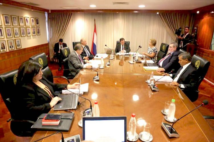 Cambio de nombre de transexual será debate en la Corte