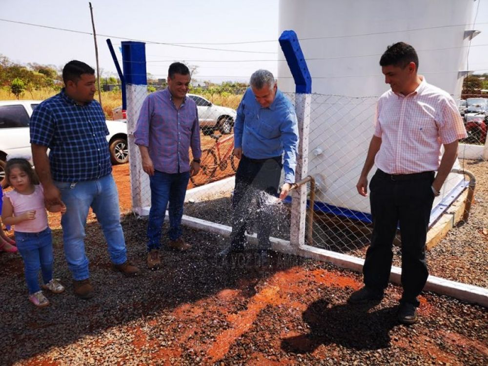 Agua potable para más de 200 familias en la fracción Solar de Amambay