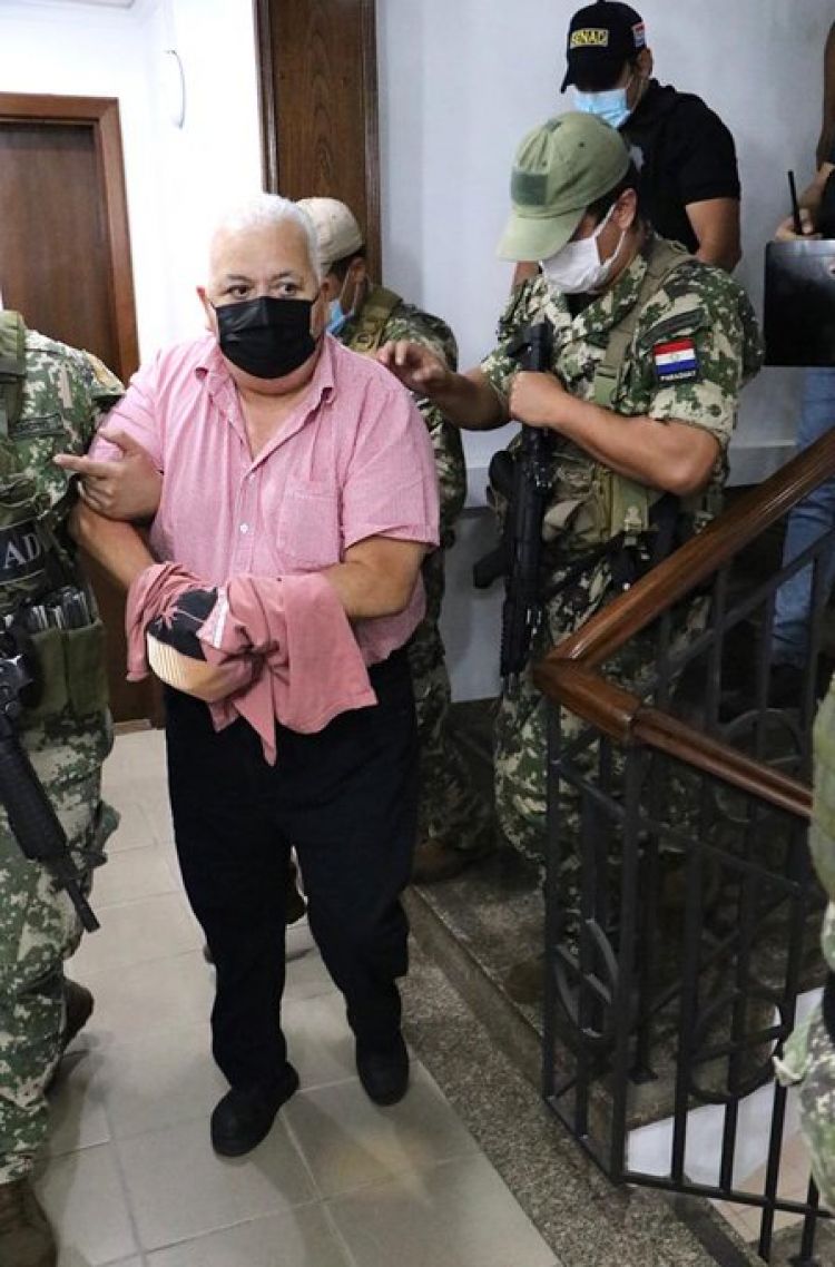 Exdiputado Ozorio es llevado desde el Ministerio Público a la sede de la SENAD