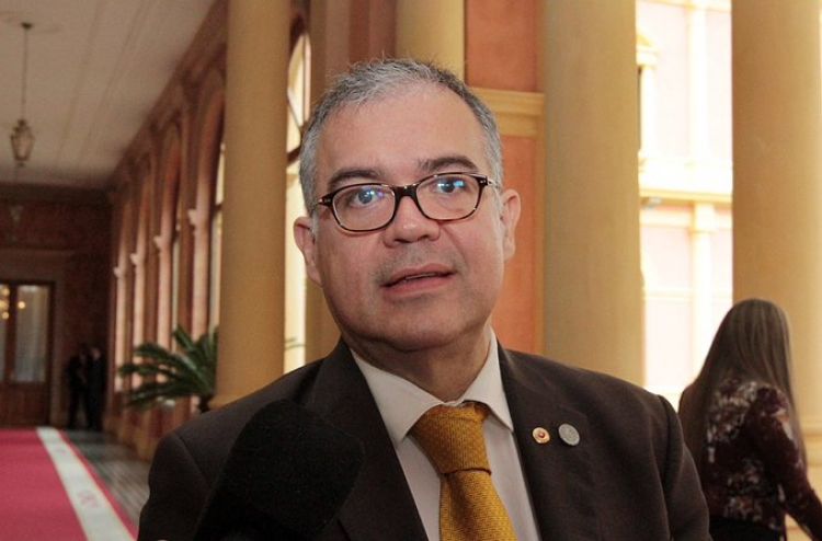 Julio Ullón confirma que dio positivo a prueba de COVID-19