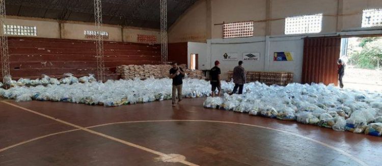 Denuncian que hasta los muertos firmaron planilla y retiraron los kits de víveres en Natalio